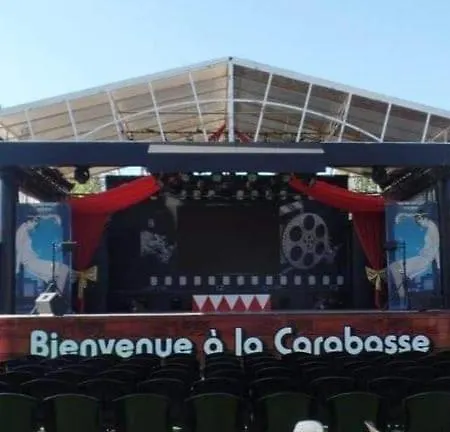 Superbe Mobil 6/8 Pers,clim, Sans Vis A Vis Dans 4* Espace Aquatique *