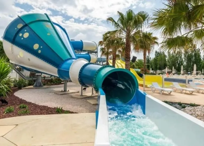 Parque de Campismo Superbe Mobil 6/8 Pers,clim, Sans Vis A Vis Dans 4* Espace Aquatique *